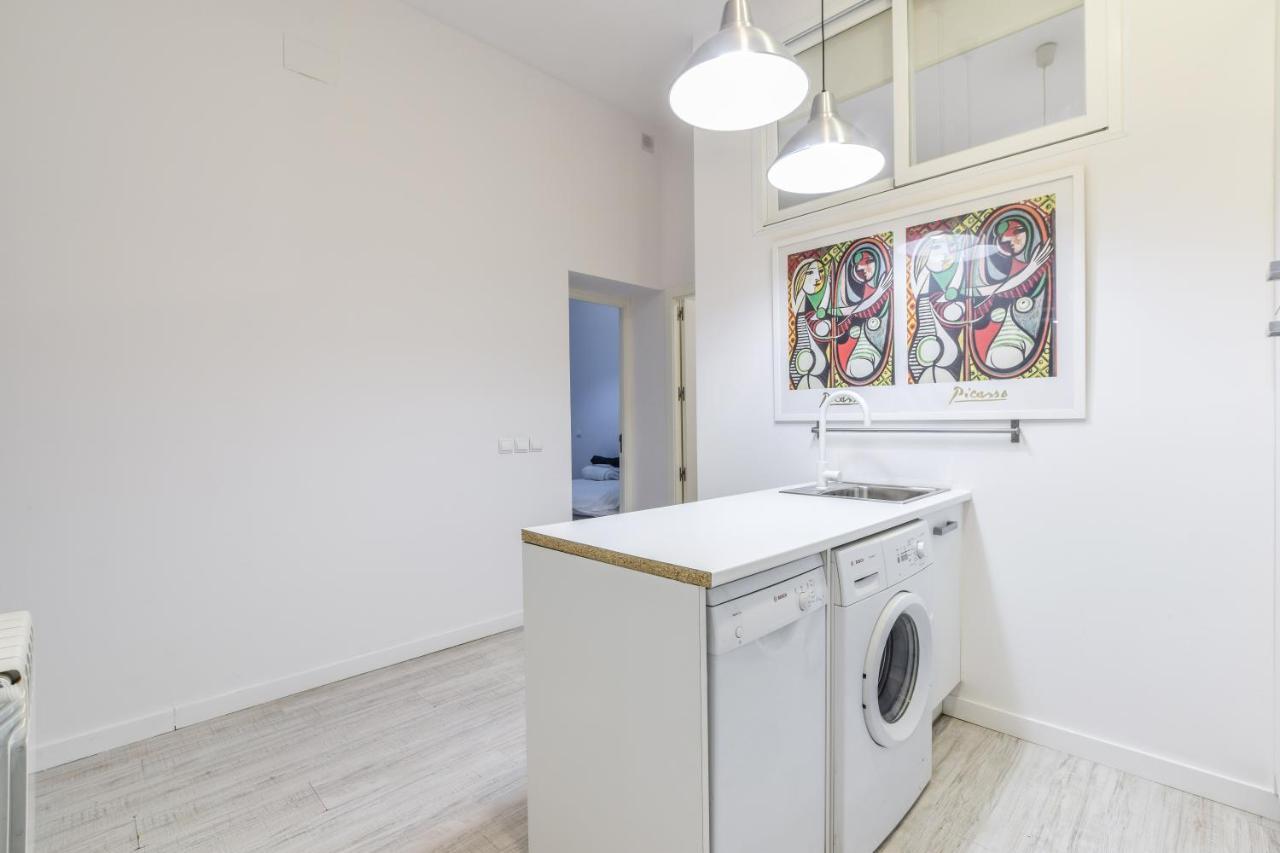 דירות מדריד Amplio Apartamento En Malasana Para 6 Personas מראה חיצוני תמונה